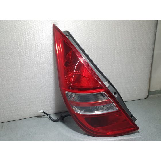 Piloto Trasero Izquierdo Para Hyundai I30