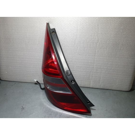Piloto Trasero Izquierdo Para Hyundai I30
