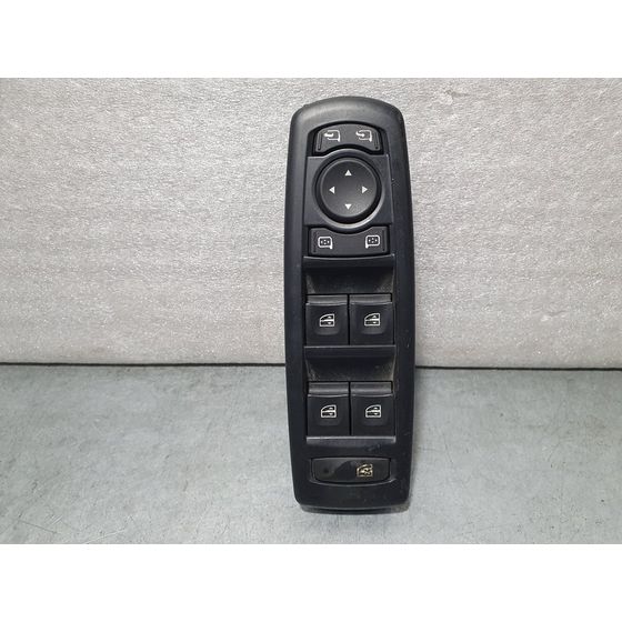 Mando Elevalunas Delantero Izquierdo Para Renault Laguna Iii