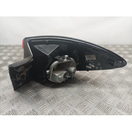 Piloto Trasero Izquierdo Para Renault Captur