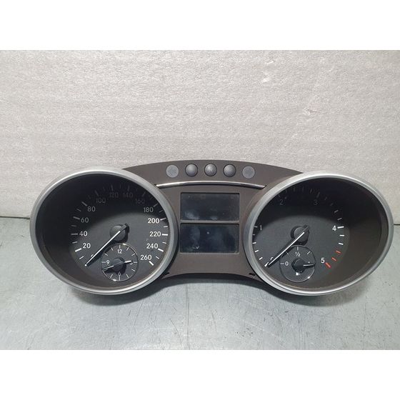 Cuadro Instrumentos para Mercedes-Benz Clase M (W164)