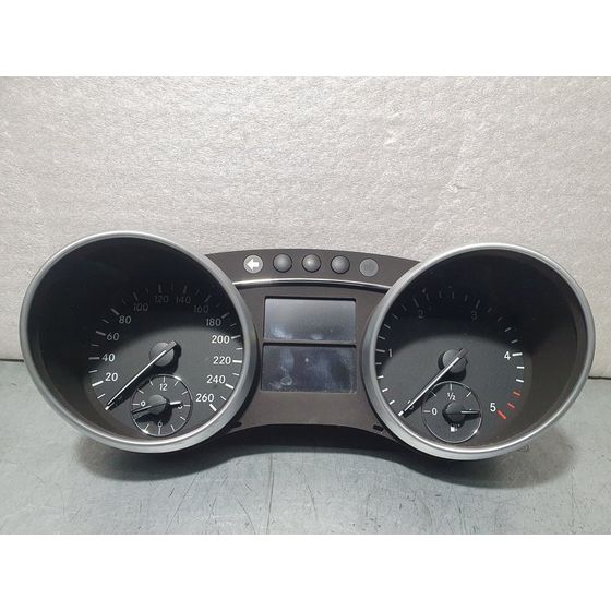 Cuadro Instrumentos para Mercedes-Benz Clase M (W164)