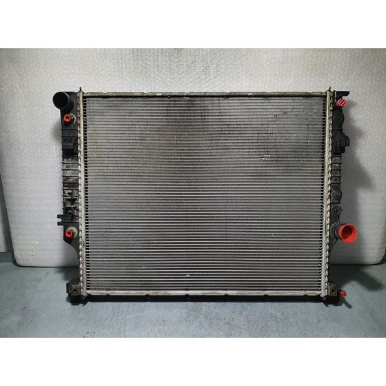 Radiador Agua Para Mercedes Clase M