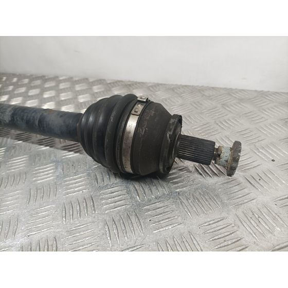 Transmision Delantera Derecha Para Volkswagen Polo