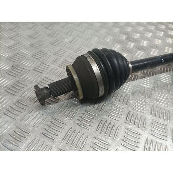 Transmision Delantera Izquierda Para Volkswagen Polo