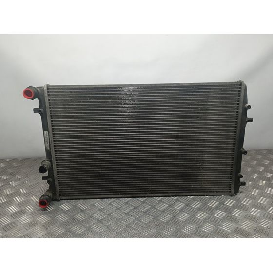 Radiador Agua Para Volkswagen Polo