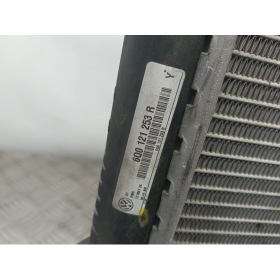 Radiador Agua Para Volkswagen Polo