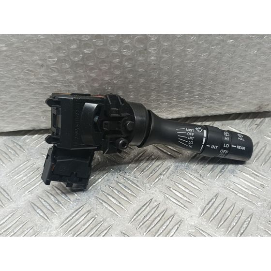 Mando Limpia Para Toyota Auris