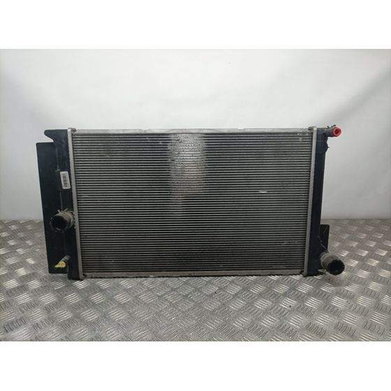 Radiador Agua Para Toyota Auris