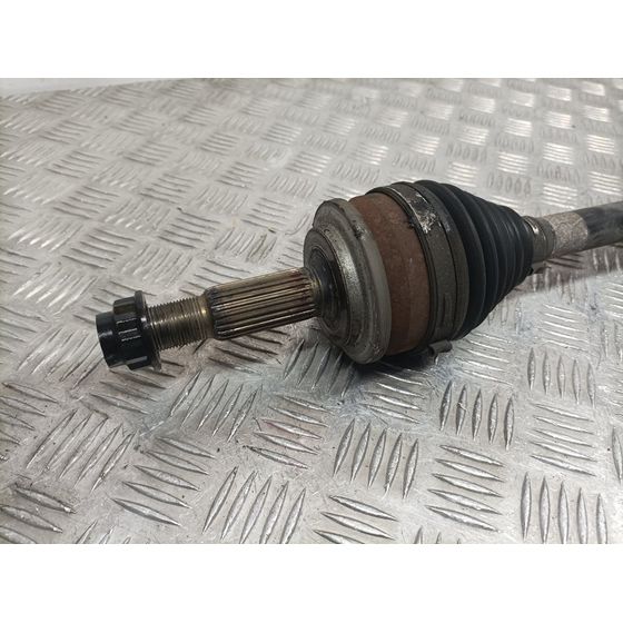 Transmision Delantera Izquierda Para Toyota Auris