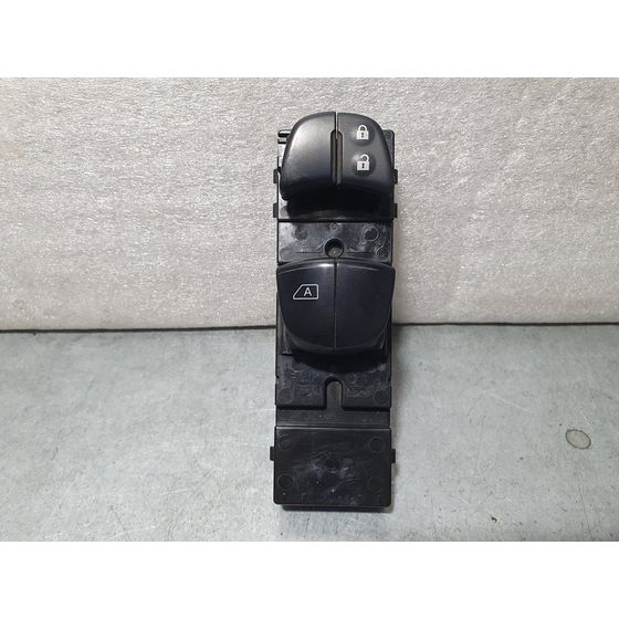 Mando Elevalunas Delantero Izquierdo para Nissan Micra V (K14)