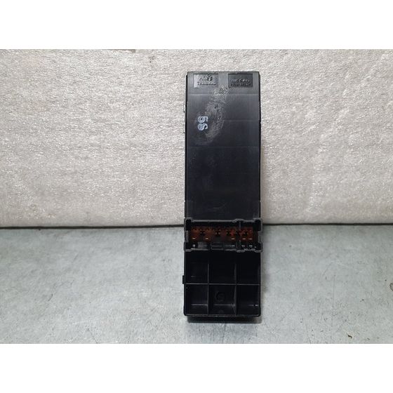 Mando Elevalunas Delantero Izquierdo para Nissan Micra V (K14)