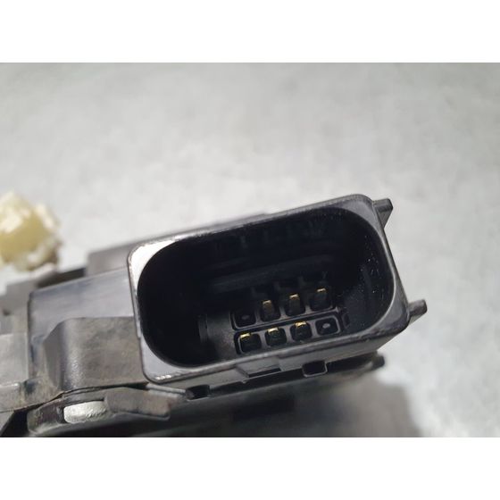 Cerradura Puerta Trasera Derecha Para Opel Corsa E