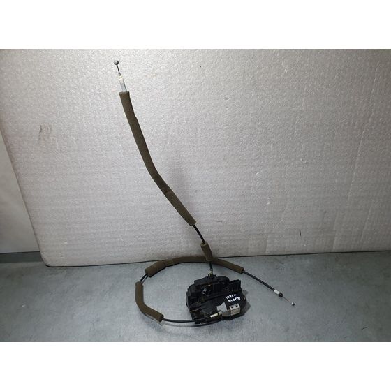 Cerradura Puerta Delantera Derecha Para Nissan Pulsar