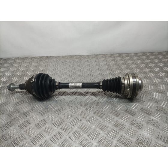 Transmision Delantera Izquierda Para Volkswagen Caddy Furgón/Kombi