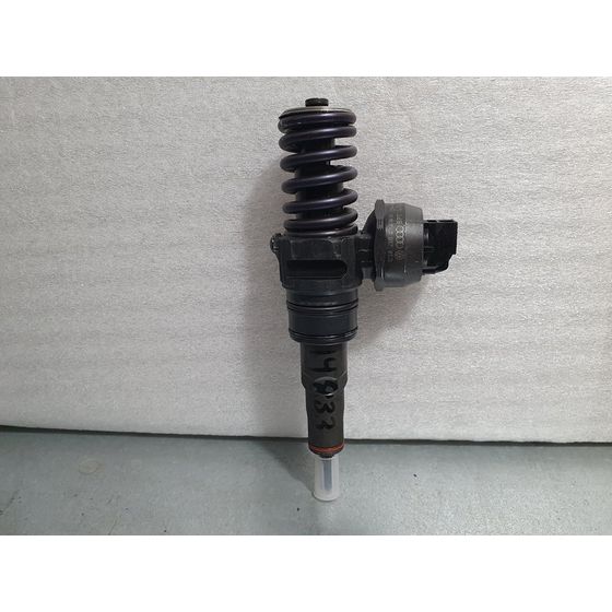 Inyector Para Volkswagen Golf V Berlina