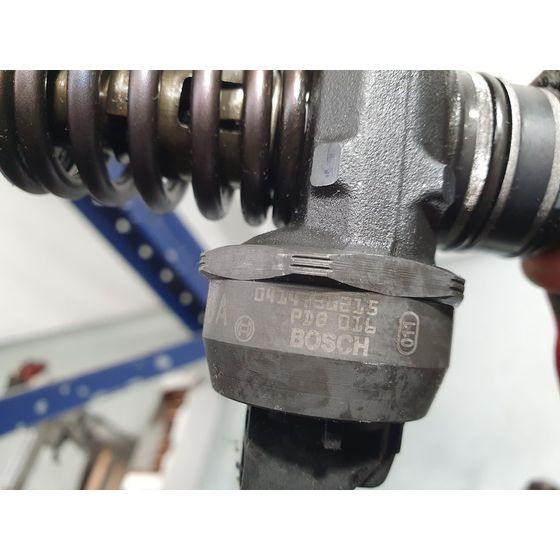 Inyector Para Volkswagen Golf V Berlina