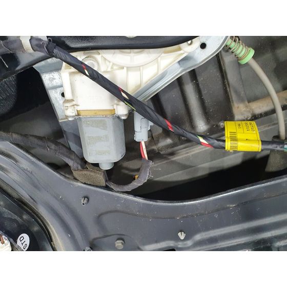 Elevalunas Delantero Derecho para Ssangyong Actyon Sports