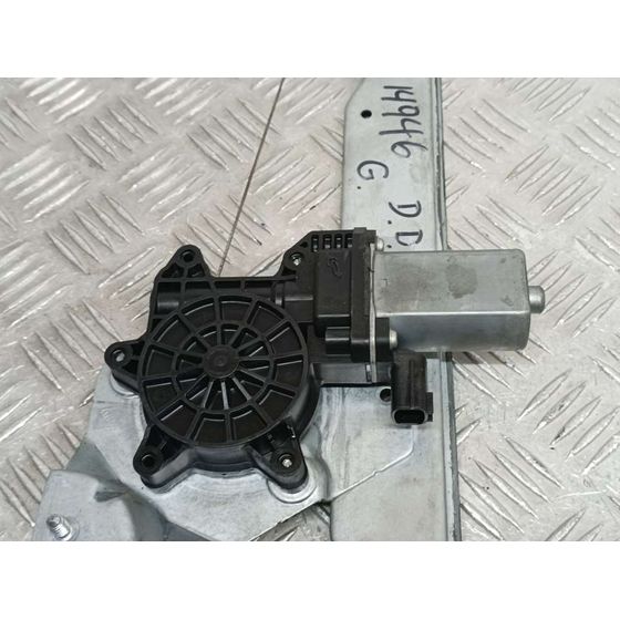 Elevalunas Delantero Derecho Para Dacia Duster