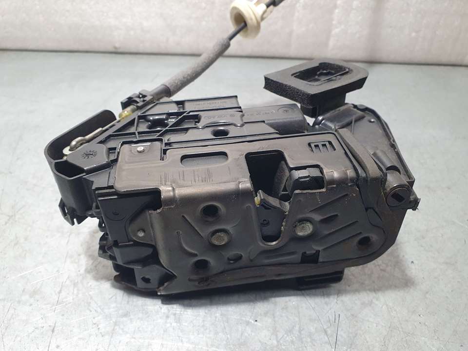 Cerradura Puerta Delantera Derecha Para Volkswagen Golf Vii Lim.