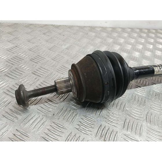 Transmision Delantera Izquierda Para Audi A6 Berlina
