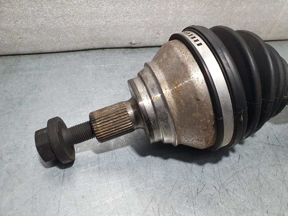 Transmision Delantera Derecha Para Volkswagen Caddy Ka/Kb