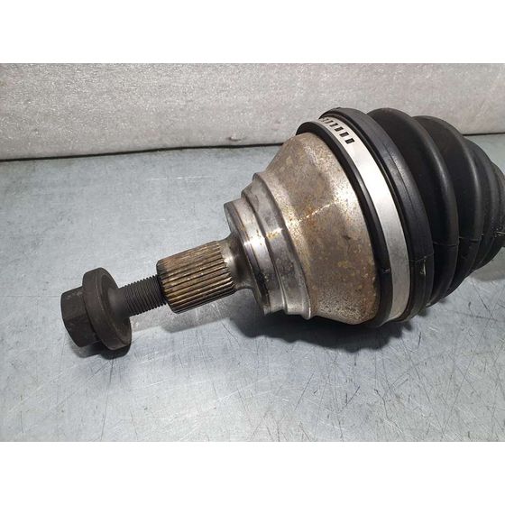Transmision Delantera Derecha Para Volkswagen Caddy Ka/Kb
