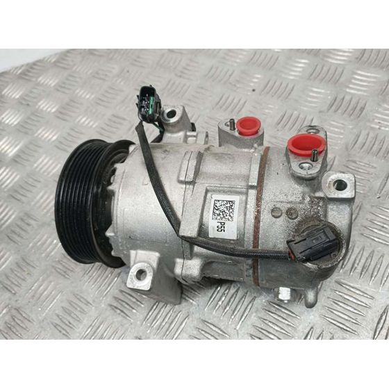 Compresor Aire Acondicionado Para Kia Stonic