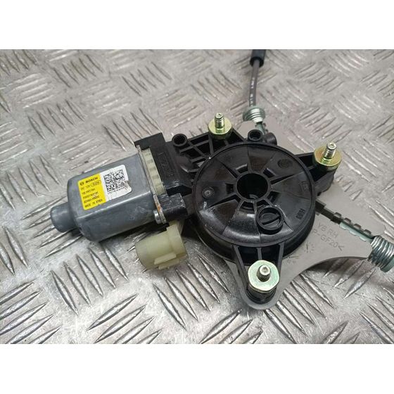 Elevalunas Delantero Derecho Para Kia Stonic