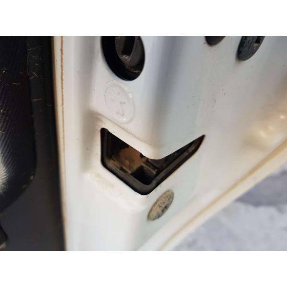 Cerradura Puerta Trasera Derecha Para Skoda Fabia
