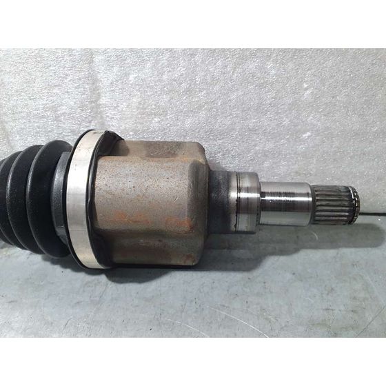 Transmision Delantera Derecha para Ford Puma