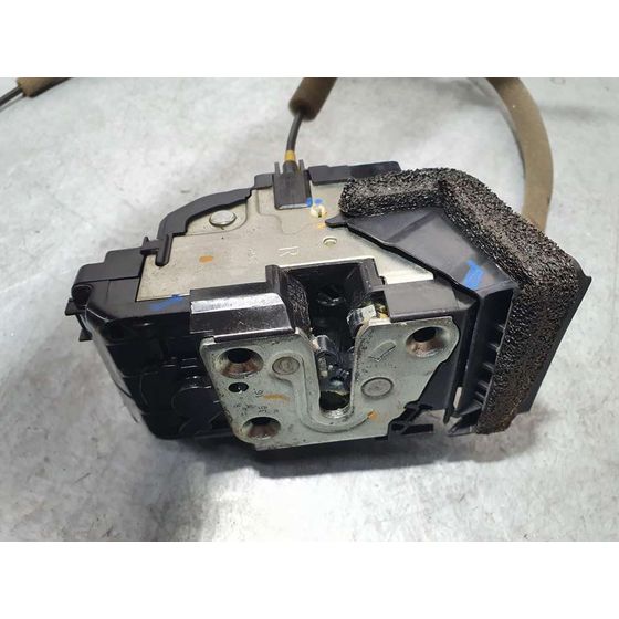 Cerradura Puerta Delantera Derecha Para Renault Kadjar