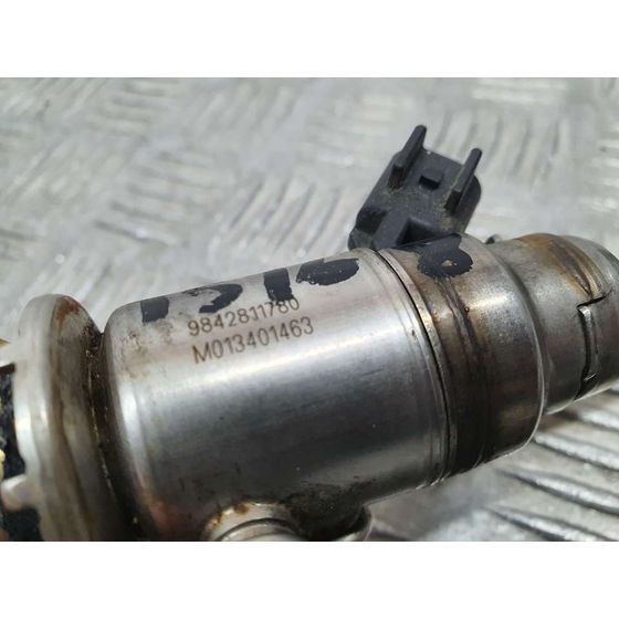 Inyector Adblue Para Peugeot 5008