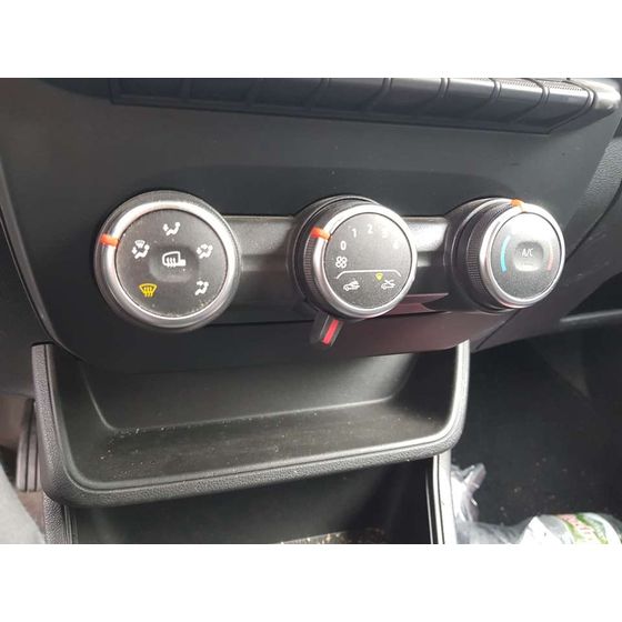Mando Calefaccion / Aire Acondicionado Para Renault Express