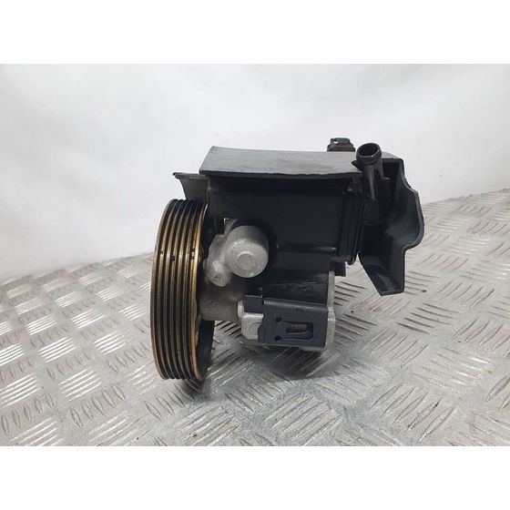 Bomba Direccion para Peugeot 206 Berlina