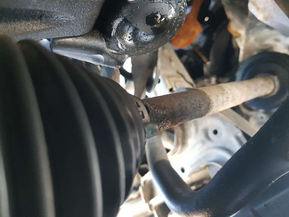 Transmision Delantera Izquierda Para Toyota Iq