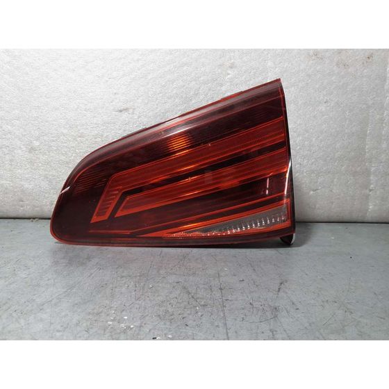 Piloto Trasero Derecho Para Volkswagen Golf Vii Lim.