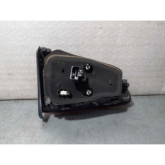 Piloto Trasero Derecho Para Volkswagen Golf Vii Lim.