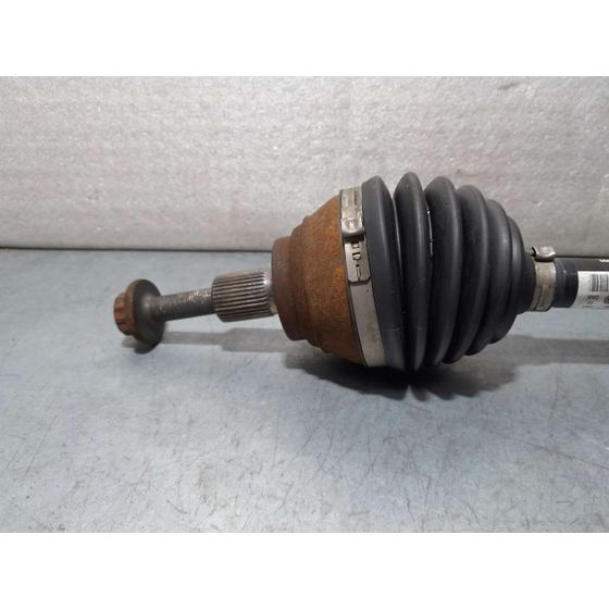 Transmision Delantera Izquierda Para Volkswagen Golf Vii Lim.