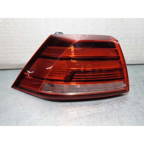 Piloto Trasero Derecho Para Volkswagen Golf Vii Lim.