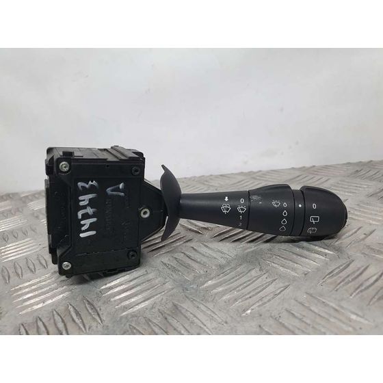 Mando Limpia Para Renault Clio Iv