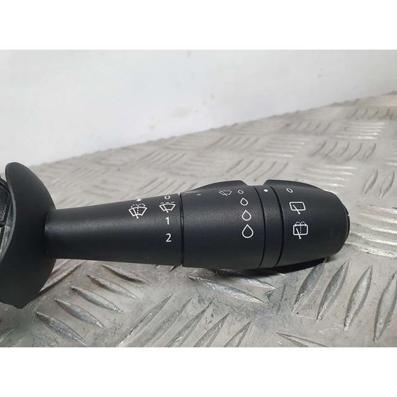 Mando Limpia Para Renault Clio Iv