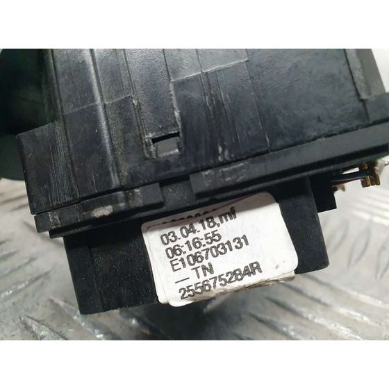 Mando Limpia Para Renault Clio Iv