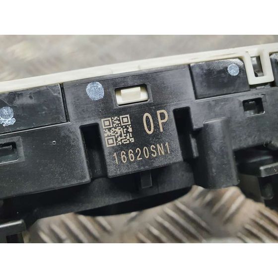 Mando Luces Y Limpia Para Nissan Qashqai