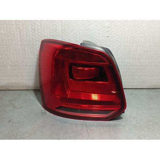 Piloto Trasero Izquierdo Para Volkswagen Polo