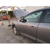Puerta Delantera Izquierda Para Renault Megane Iii Berlina 5 P