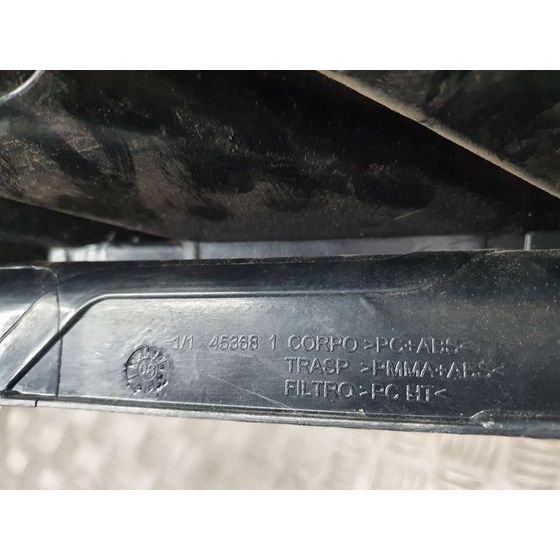 Piloto Trasero Izquierdo Para Fiat Grande Punto