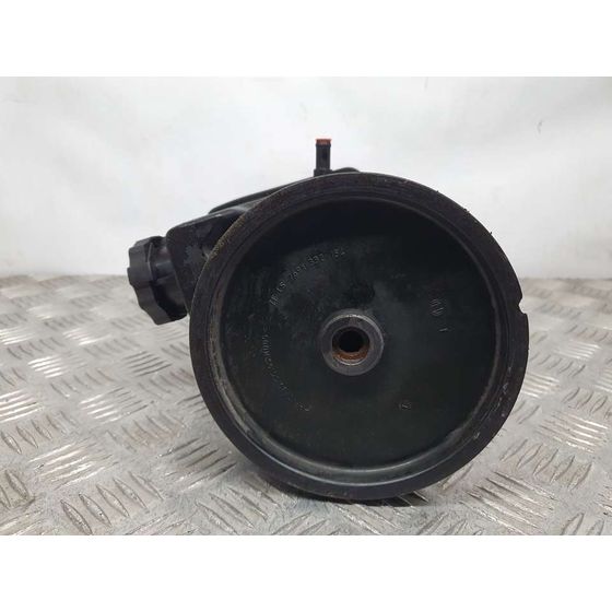 Bomba Direccion para Mercedes-Benz Clase C (W204) Berlina