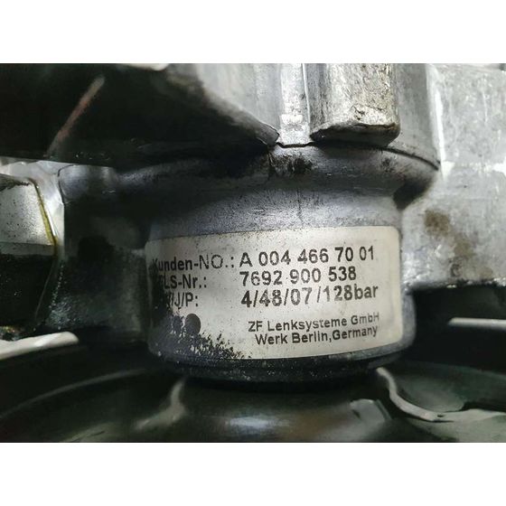Bomba Direccion para Mercedes-Benz Clase C (W204) Berlina