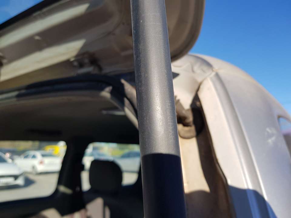 Amortiguadores Maletero / Porton para Hyundai H 1 Starex